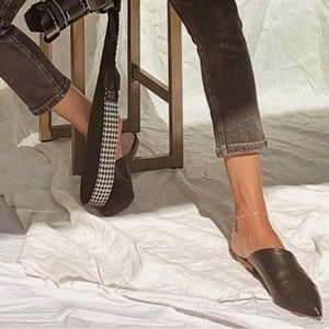 New! 42 Golde Genuine Leather Slide Flat Sandal - New